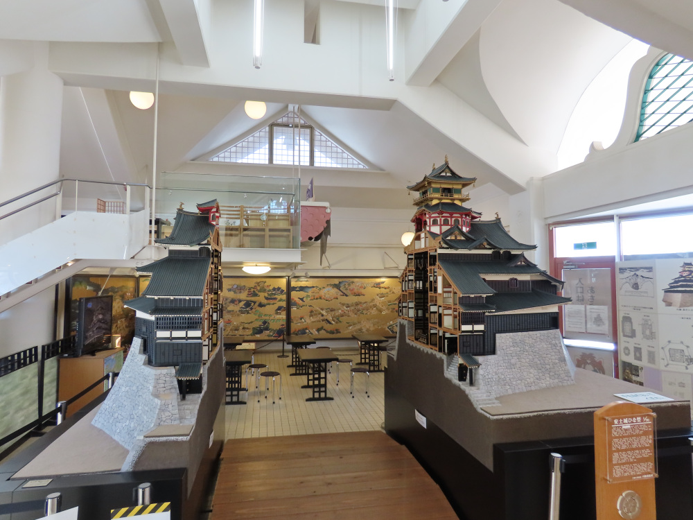 安土城のケーキ入刀、やってみたいですね。　Ⓒ内藤昌