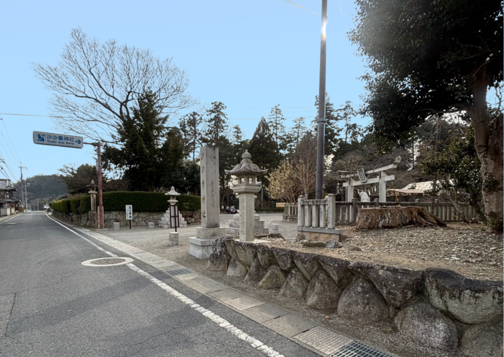 地元に愛される神社です