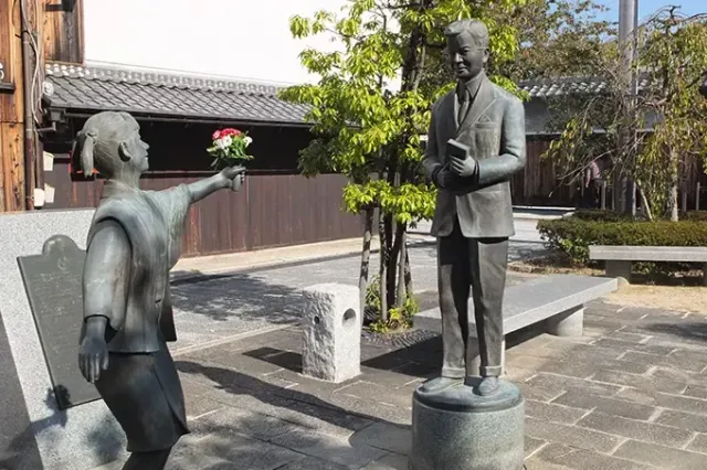 ヴォーリズと少女の像